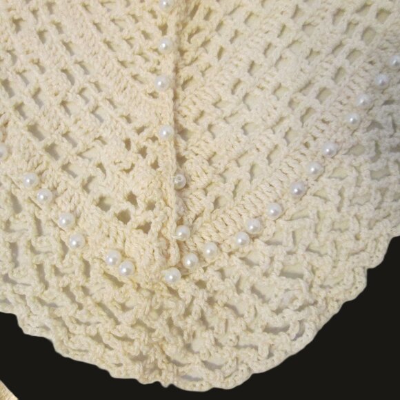 Vtg Victorian style crocheted pearl lined dress collar with pearl button closure - Picture 5 of 13